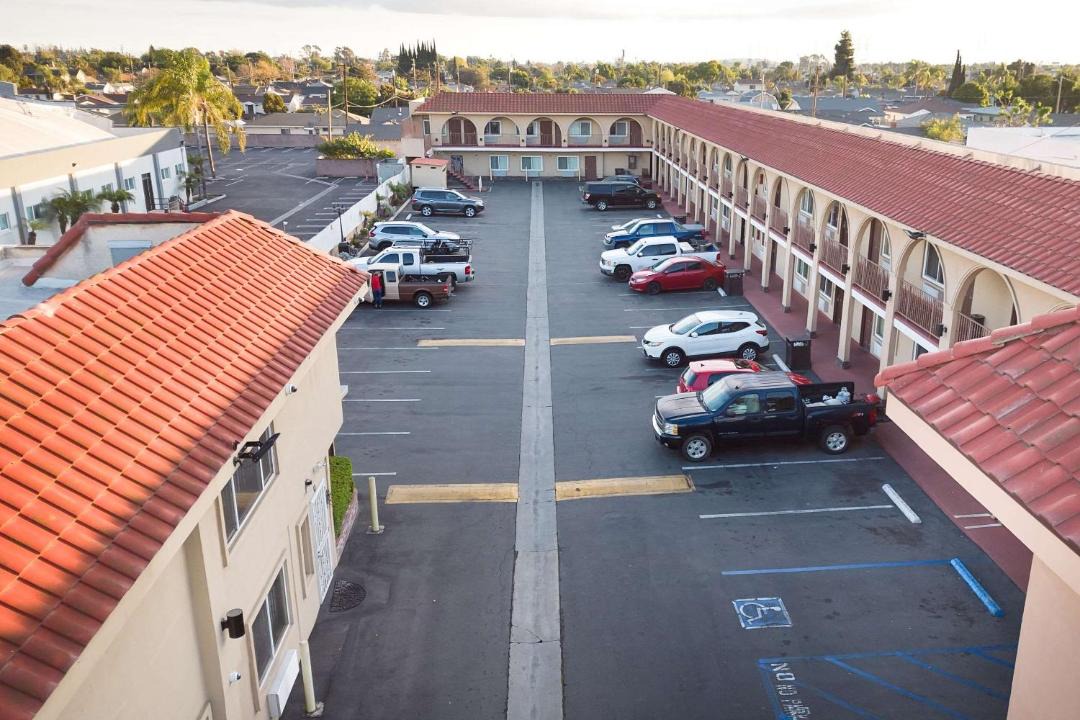 Photo of Others in Bellflower
