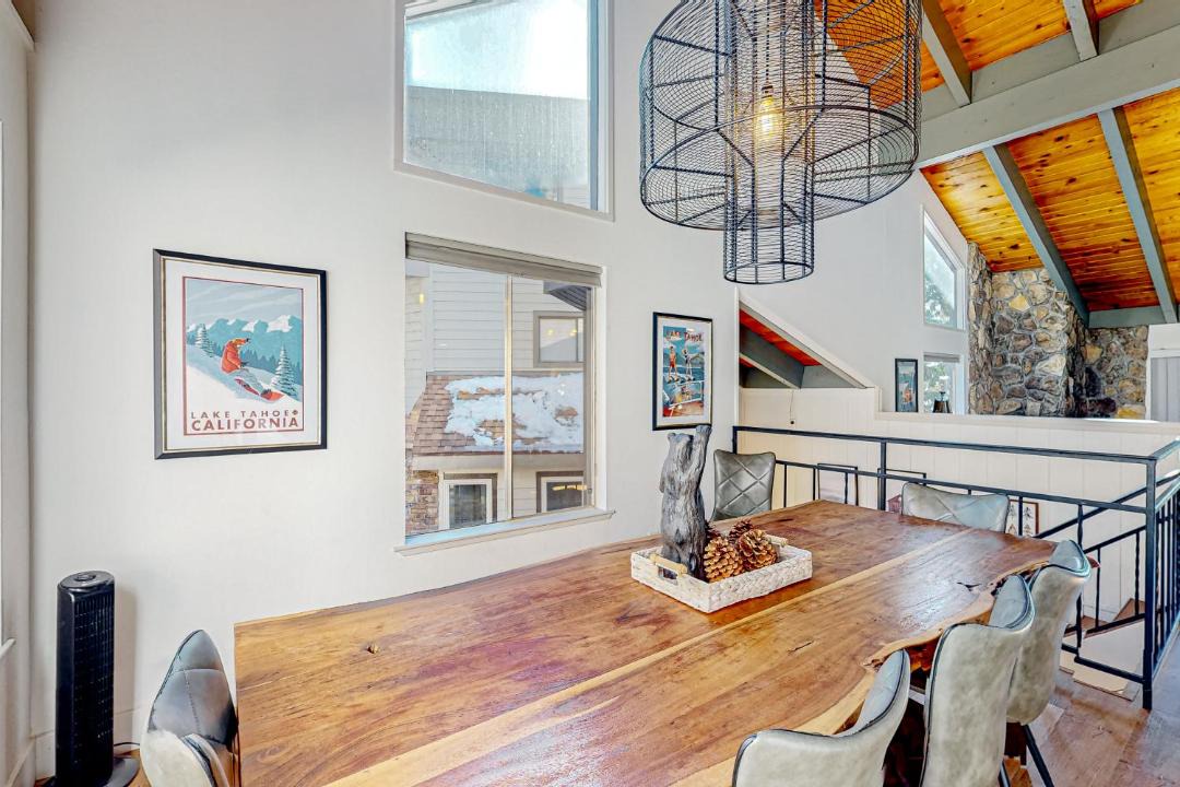 Photo of Livingroom in Zephyr Cove