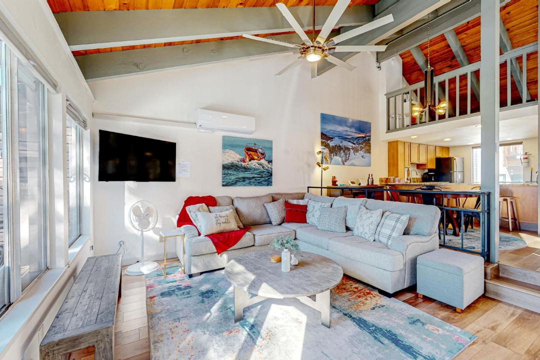 Photo of Livingroom in Zephyr Cove