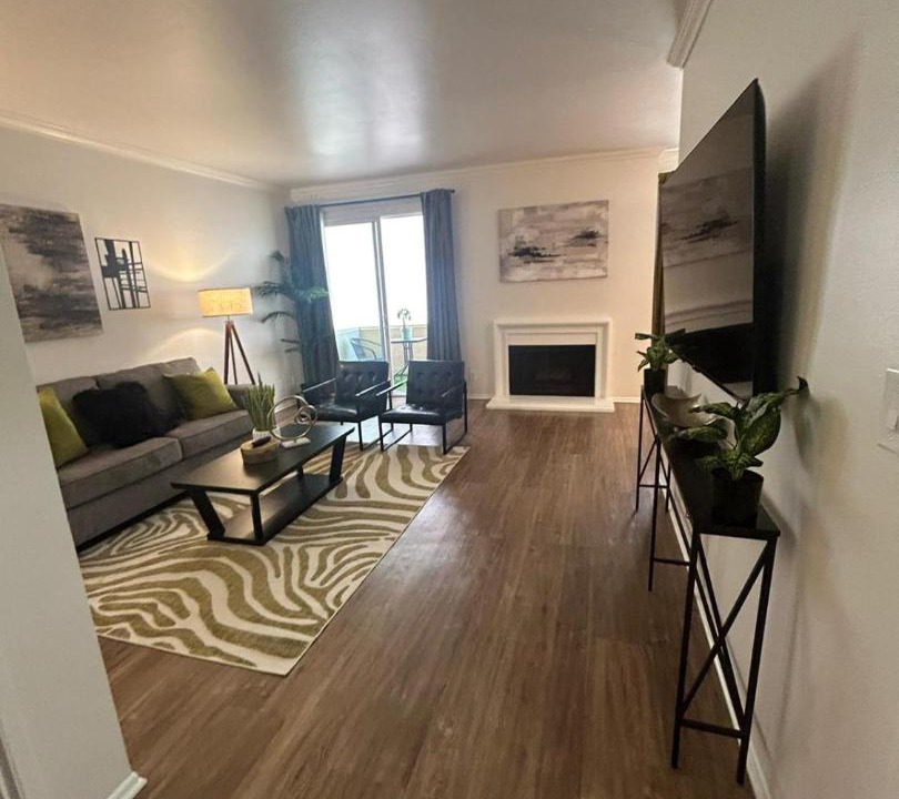 Photo of Livingroom in Beverly Grove
