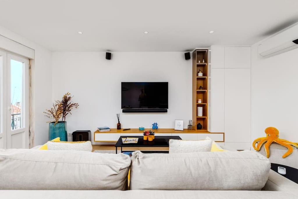 Photo of Livingroom in Santa Engracia