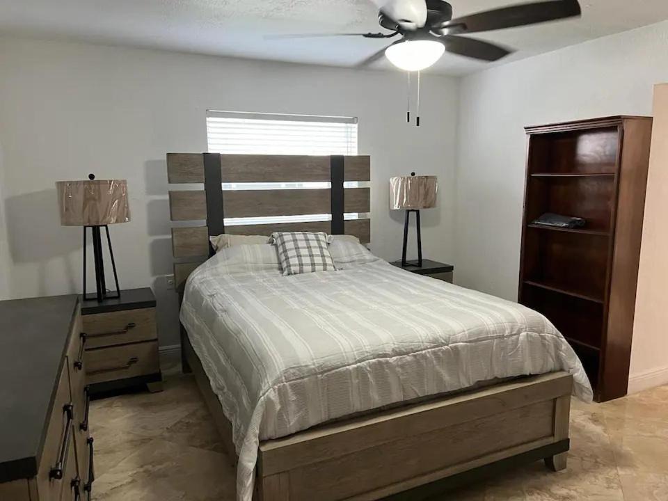Photo of Bedroom in Pembroke Pines