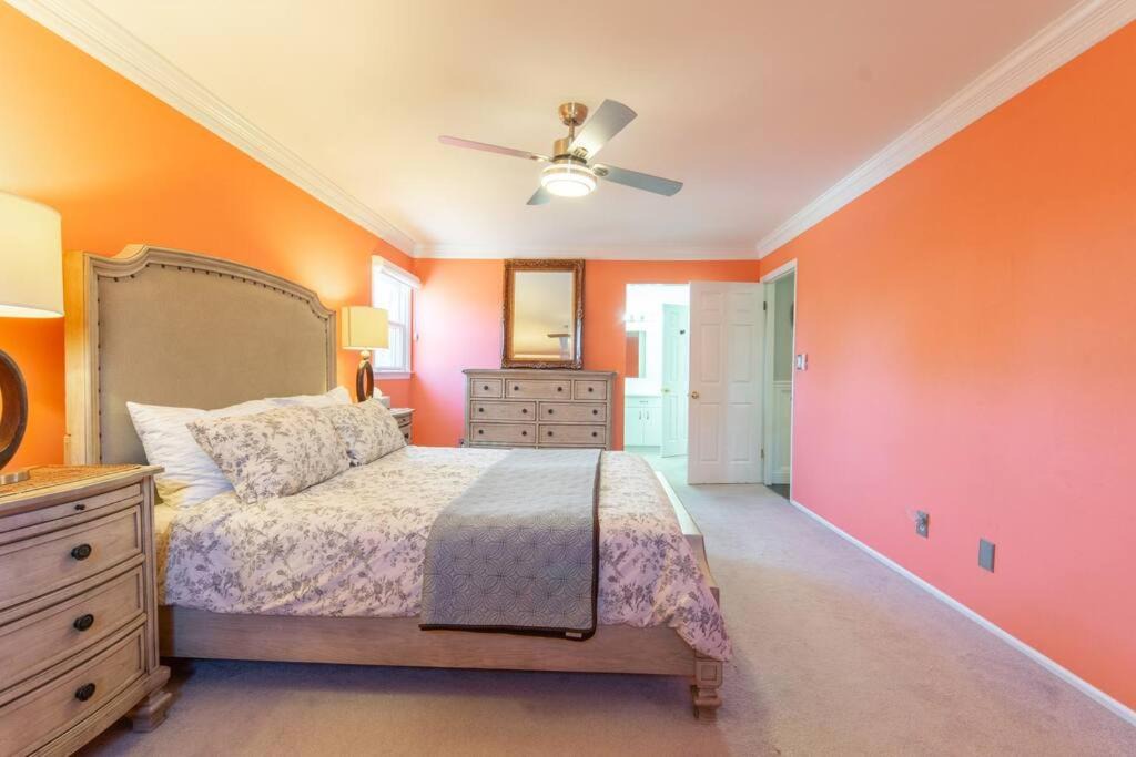 Photo of Bedroom in Mattoon