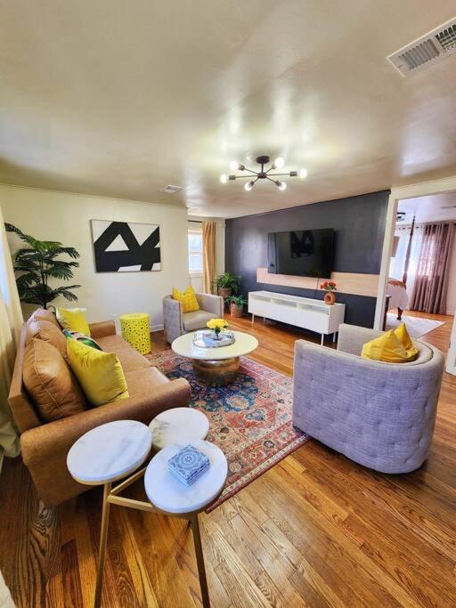Photo of Livingroom in West Orange