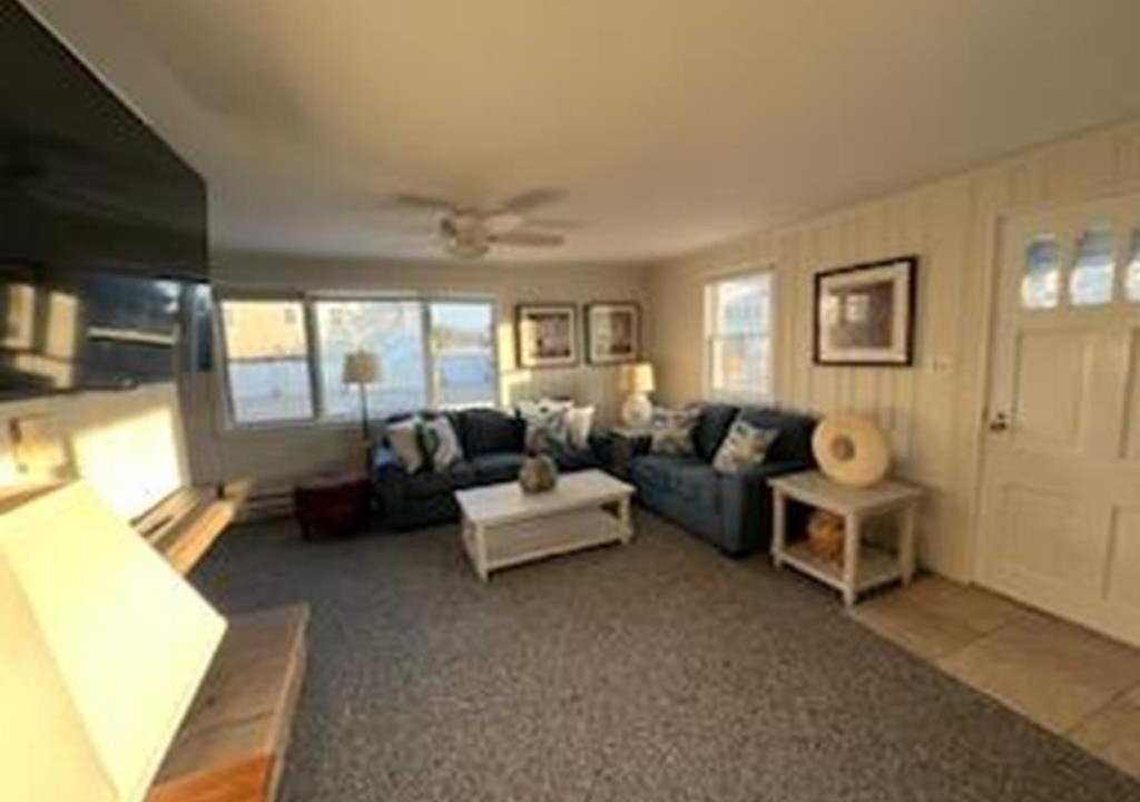Photo of Livingroom in North Beach Haven