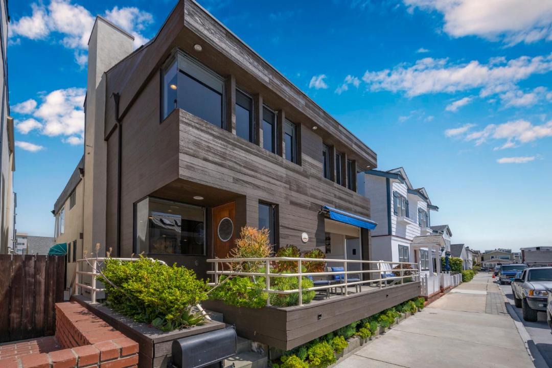 Photo of Others in Balboa Peninsula