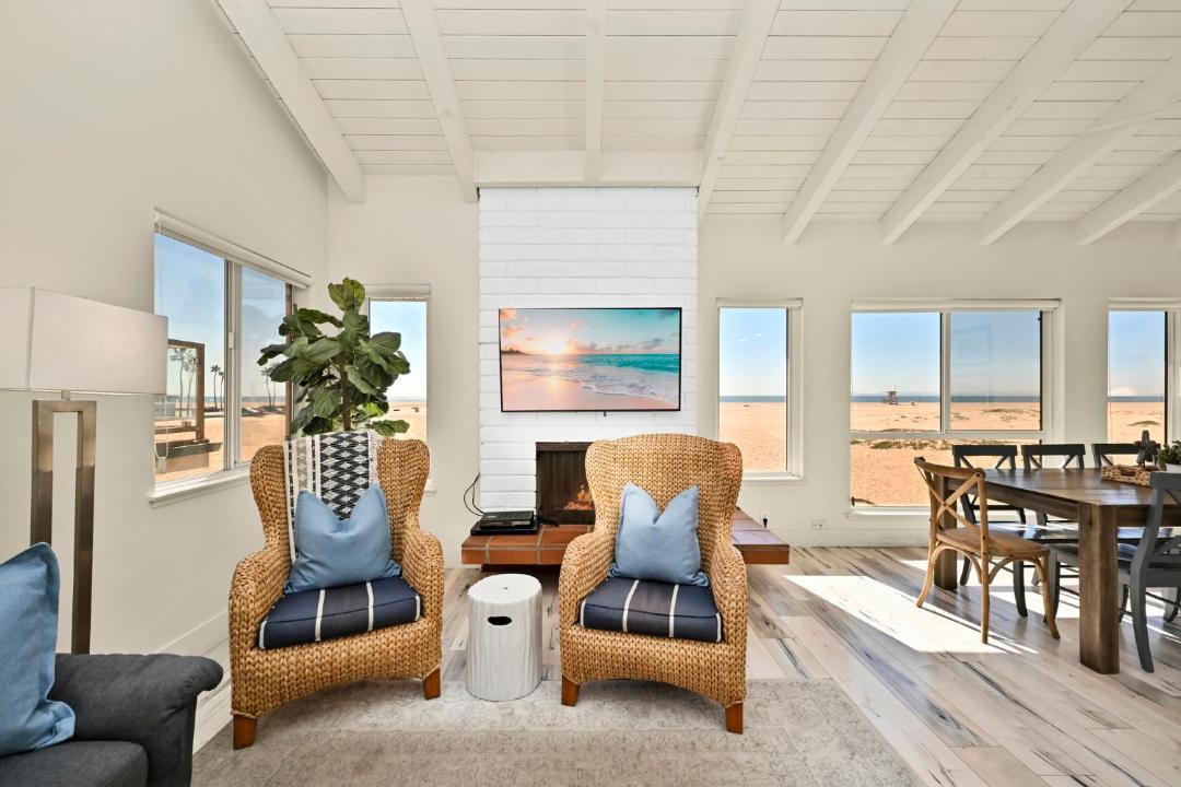 Photo of Others in Balboa Peninsula