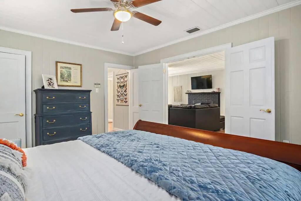 Photo of Bedroom in Mobile