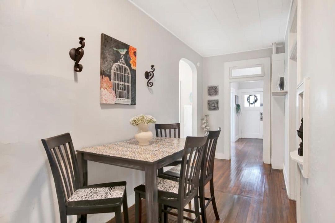 Photo of Livingroom in Hannon Park