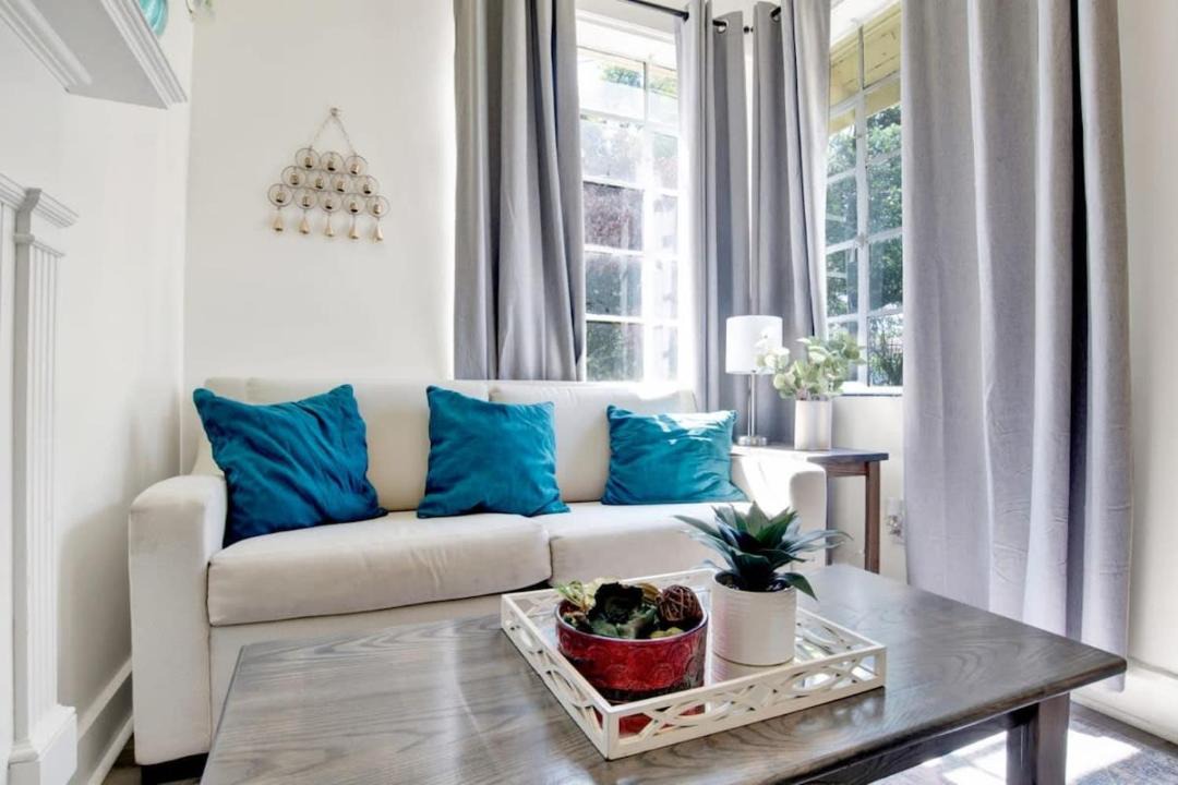 Photo of Livingroom in Hannon Park