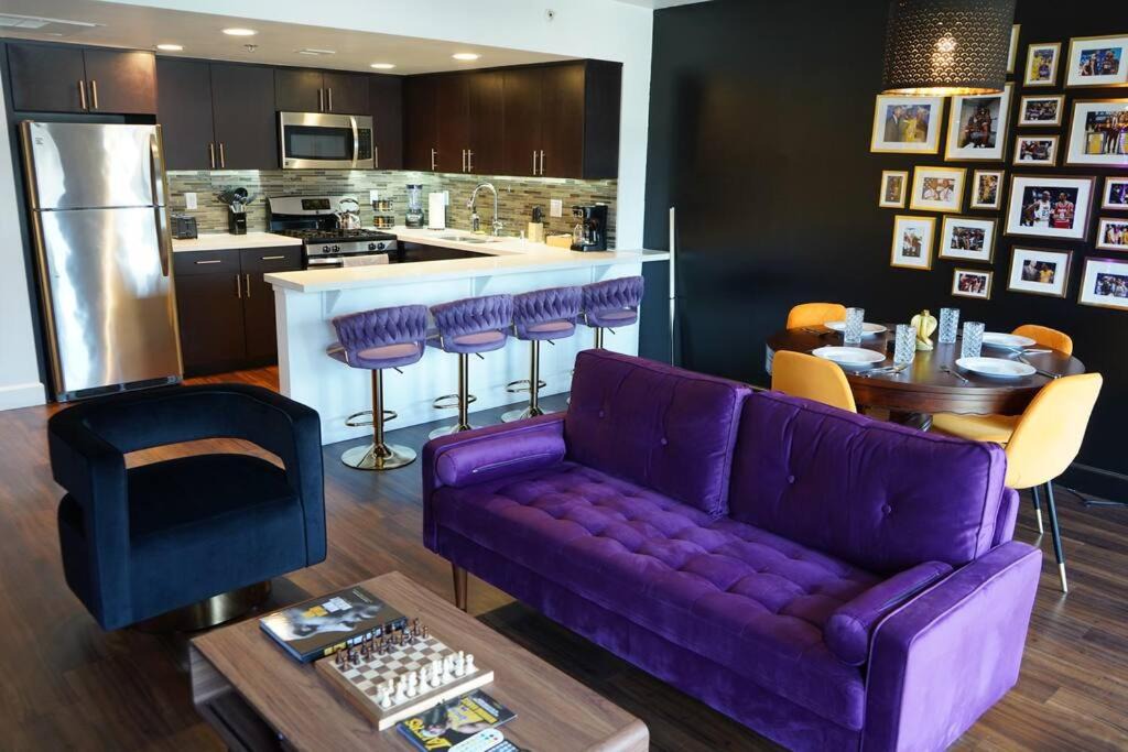 Photo of Livingroom in Los Angeles
