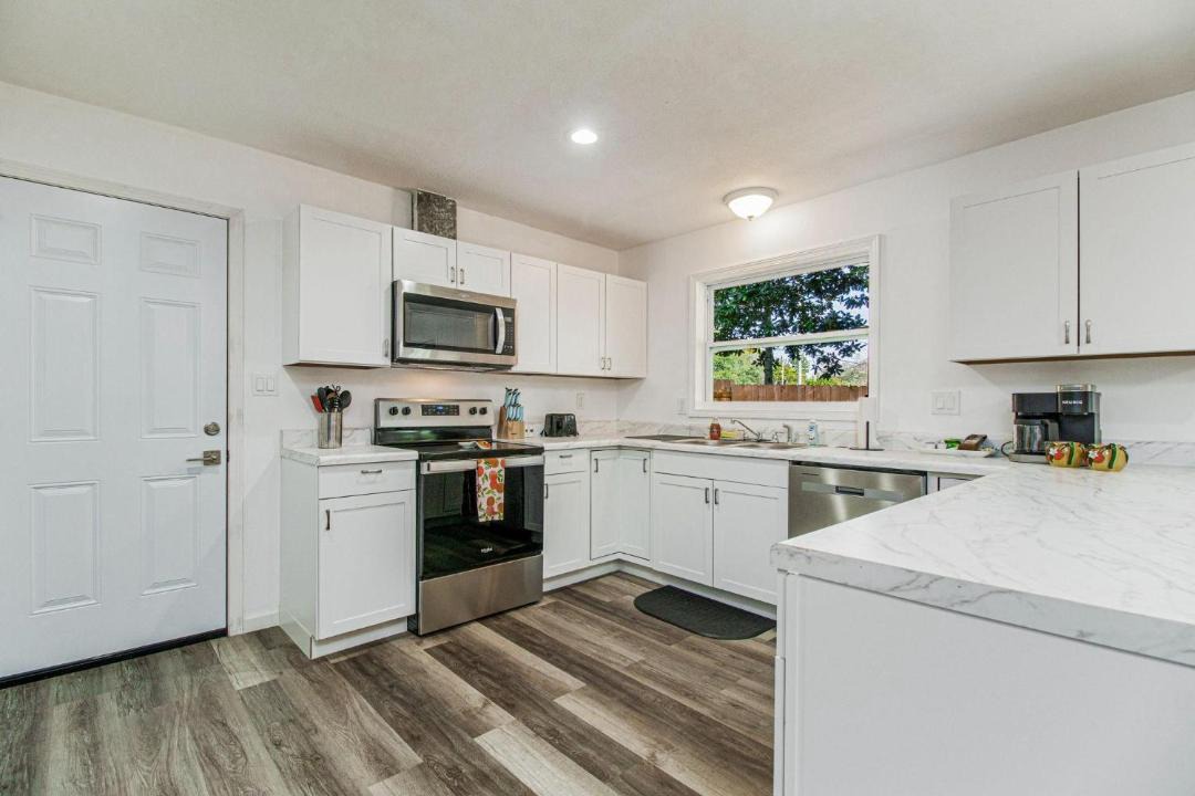 Photo of Kitchen in Southeast Pensacola