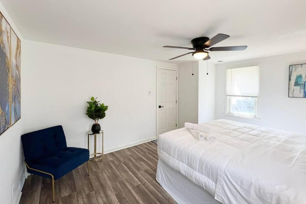 Photo of Bedroom in Niagara Falls