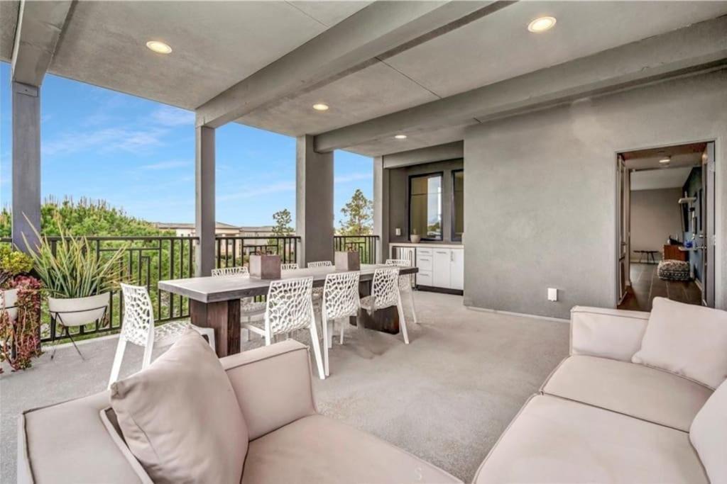Photo of Patio Balcony in Portola Springs