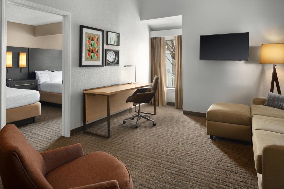 Photo of Livingroom in Irvine Industrial Complex-East