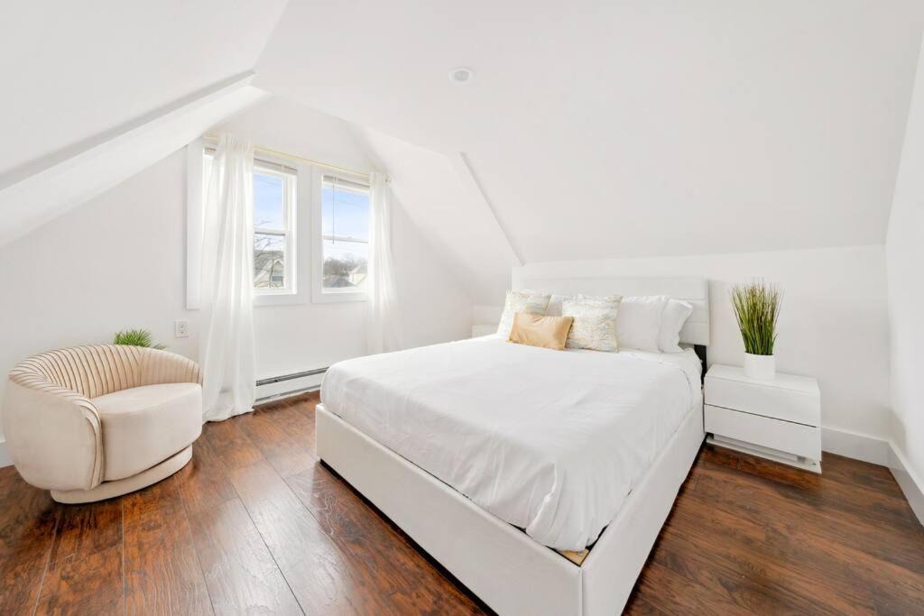 Photo of Bedroom in Southeast Yonkers