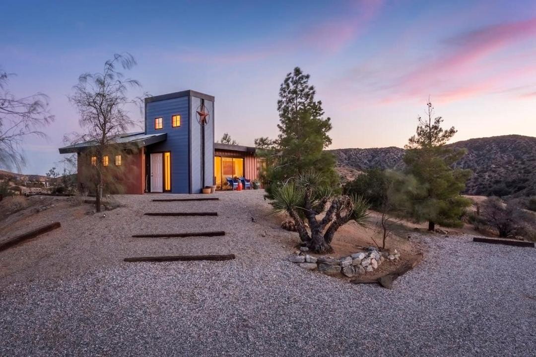 Photo of Buildings in Morongo Valley