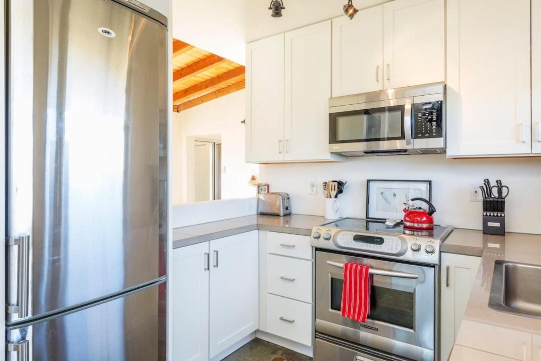 Photo of Kitchen in Morongo Valley