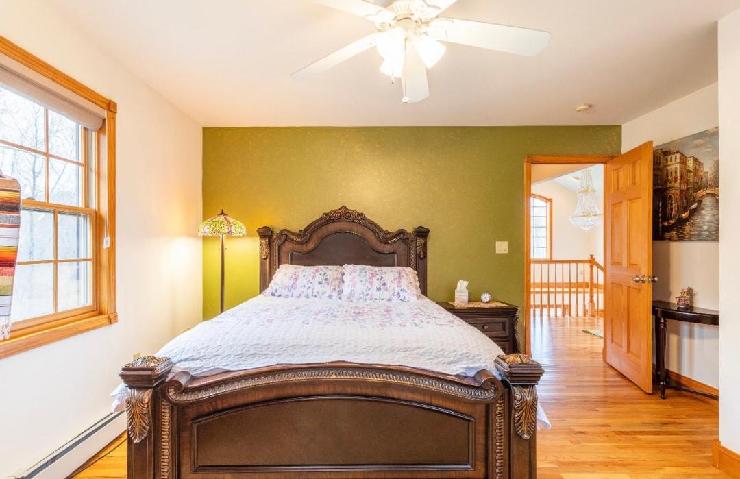 Photo of Bedroom in Monroe