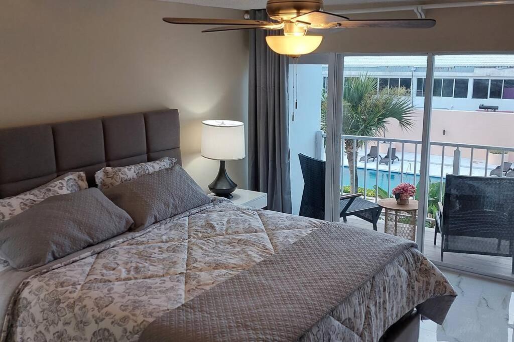 Photo of Bedroom in Nassau