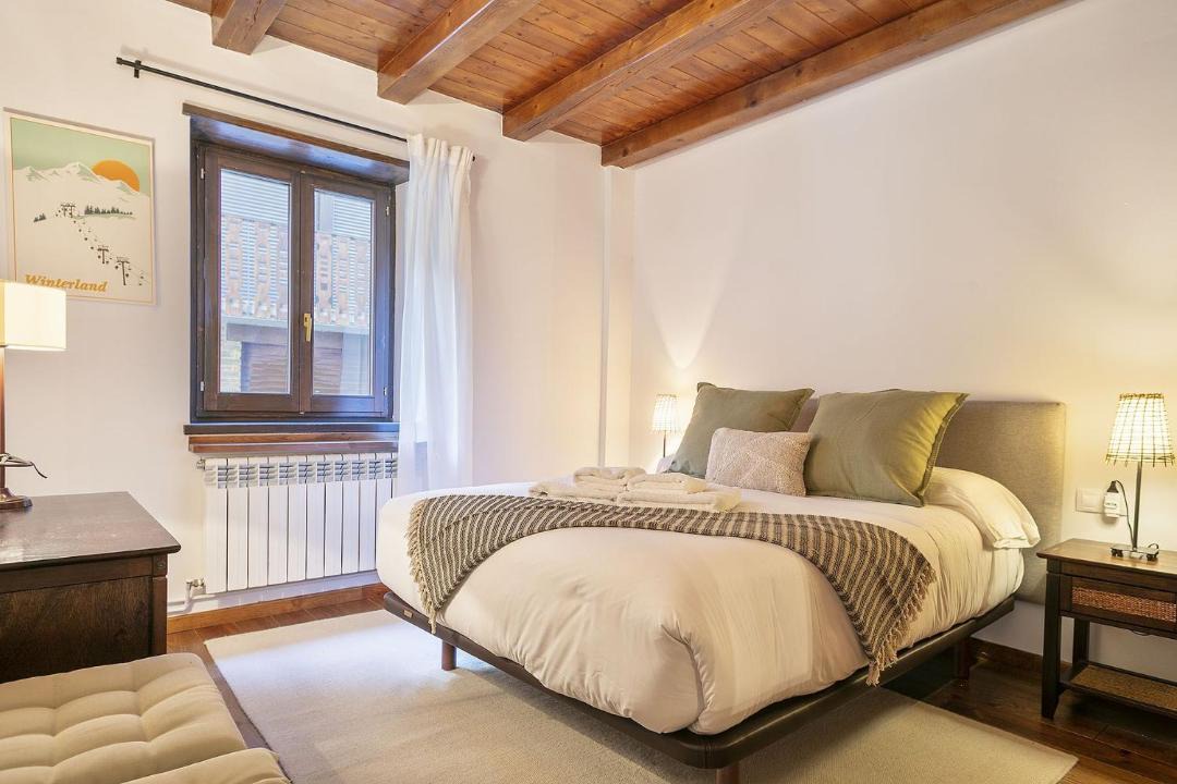 Photo of Bedroom in Tredos