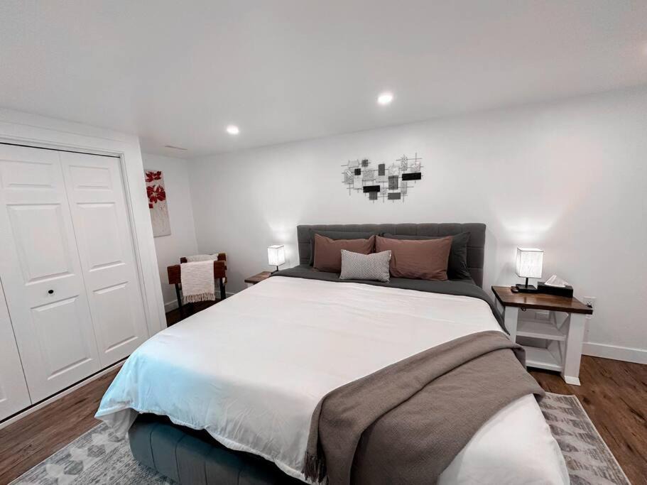 Photo of Bedroom in Salem
