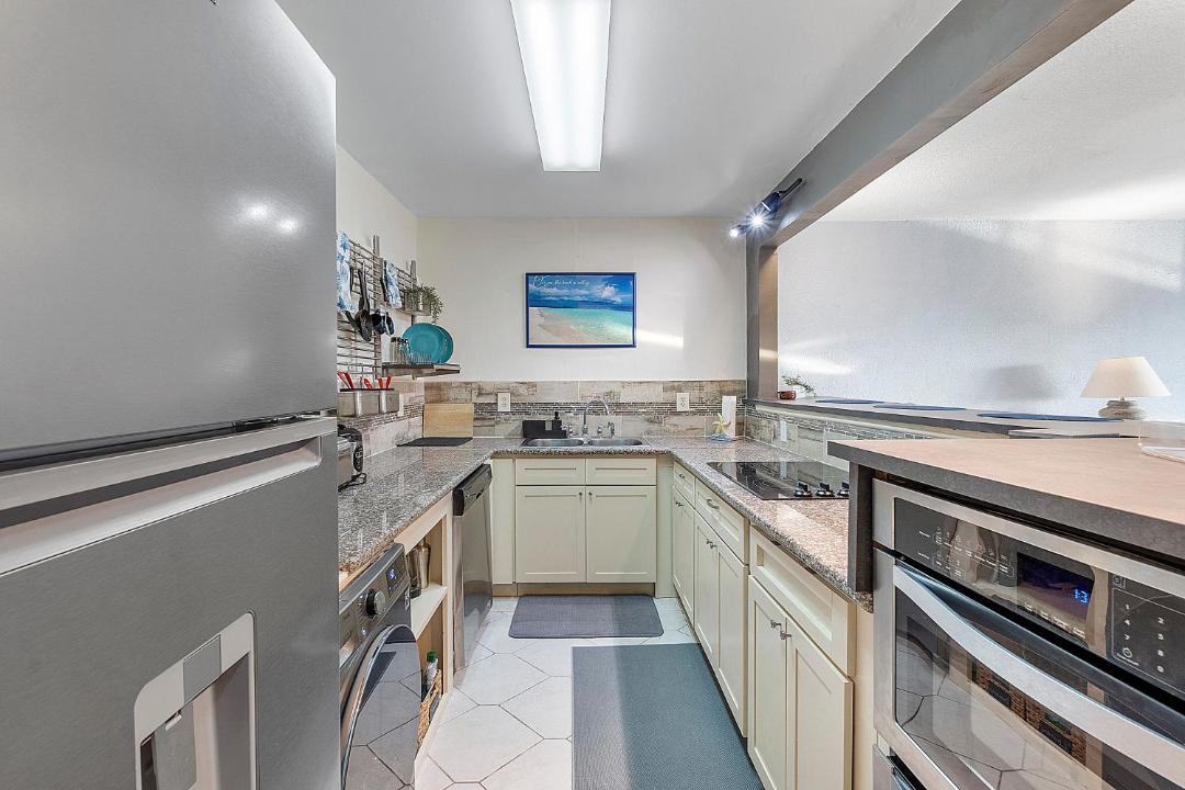 Photo of Kitchen in Williams Town