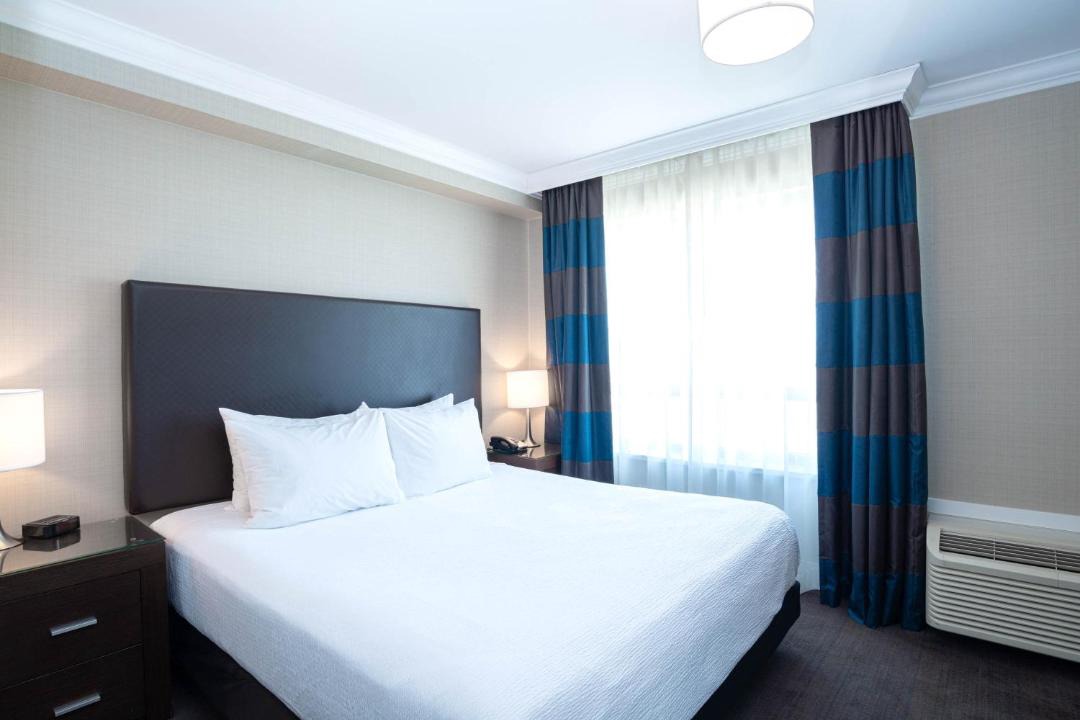 Photo of Bedroom in Oakville