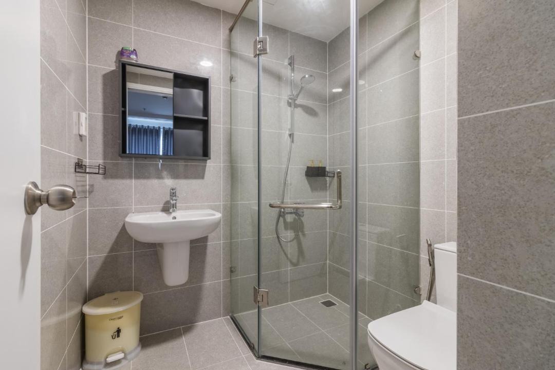 Photo of Bathroom in Phuong 8