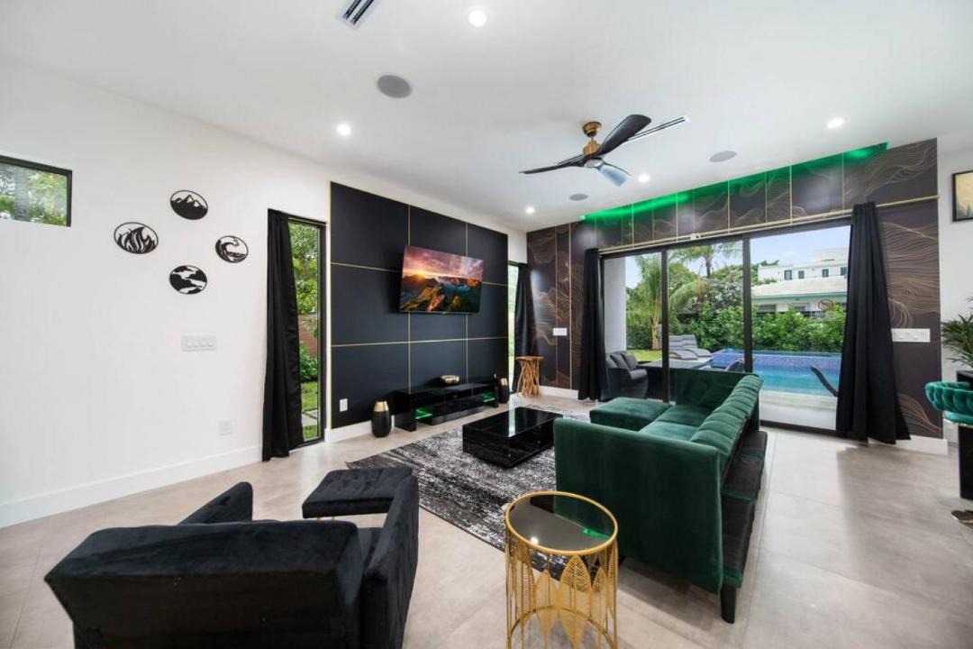 Photo of Livingroom in Victoria Park