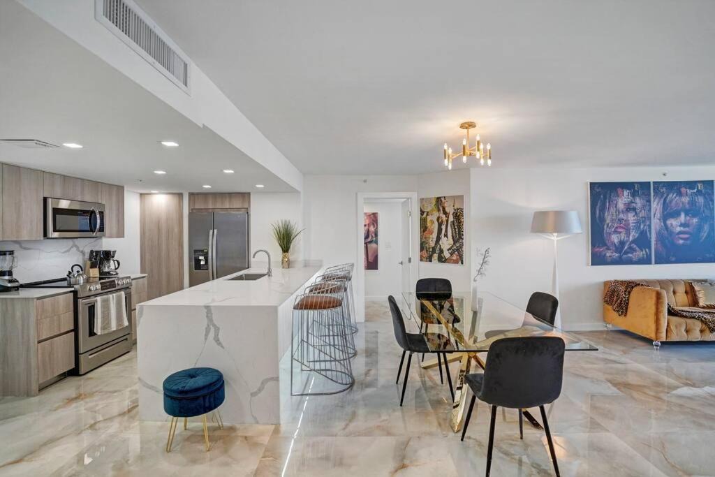 Photo of Livingroom in Downtown Miami