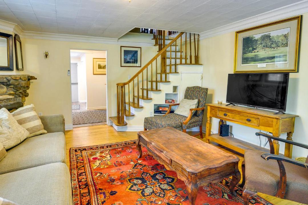 Photo of Livingroom in Salisbury