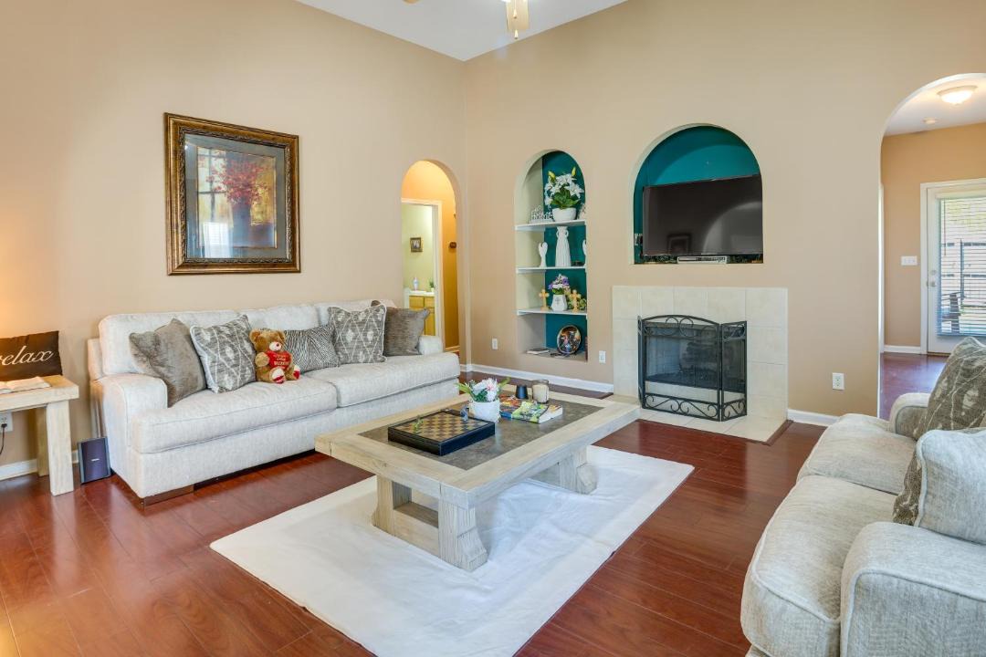 Photo of Livingroom in New Castle