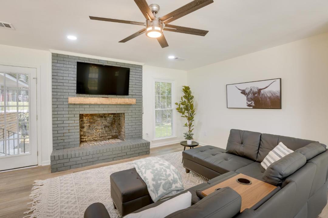 Photo of Livingroom in Northport
