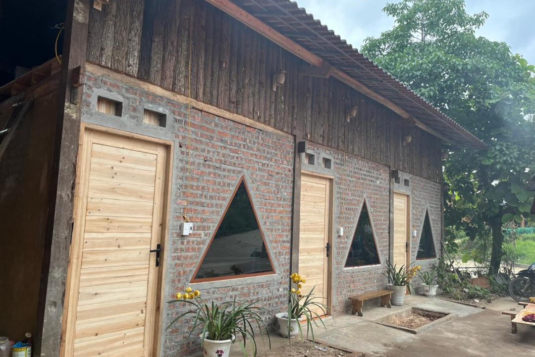 Photo of Others in Quan Ba