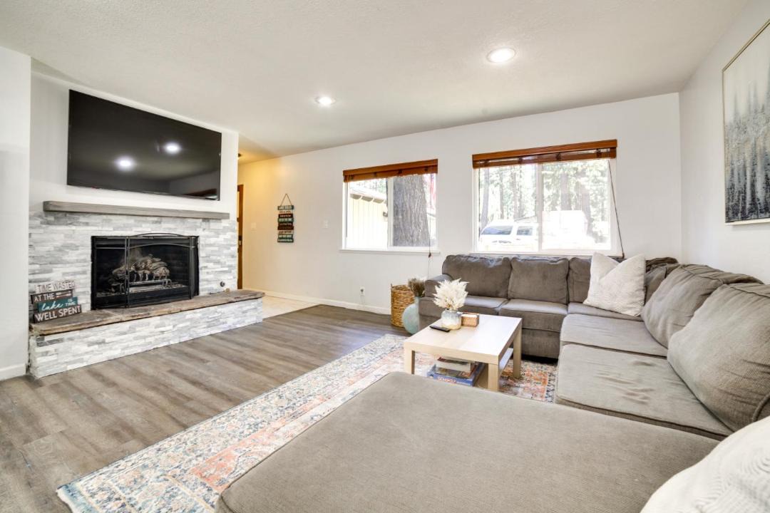 Photo of Livingroom in Al Tahoe