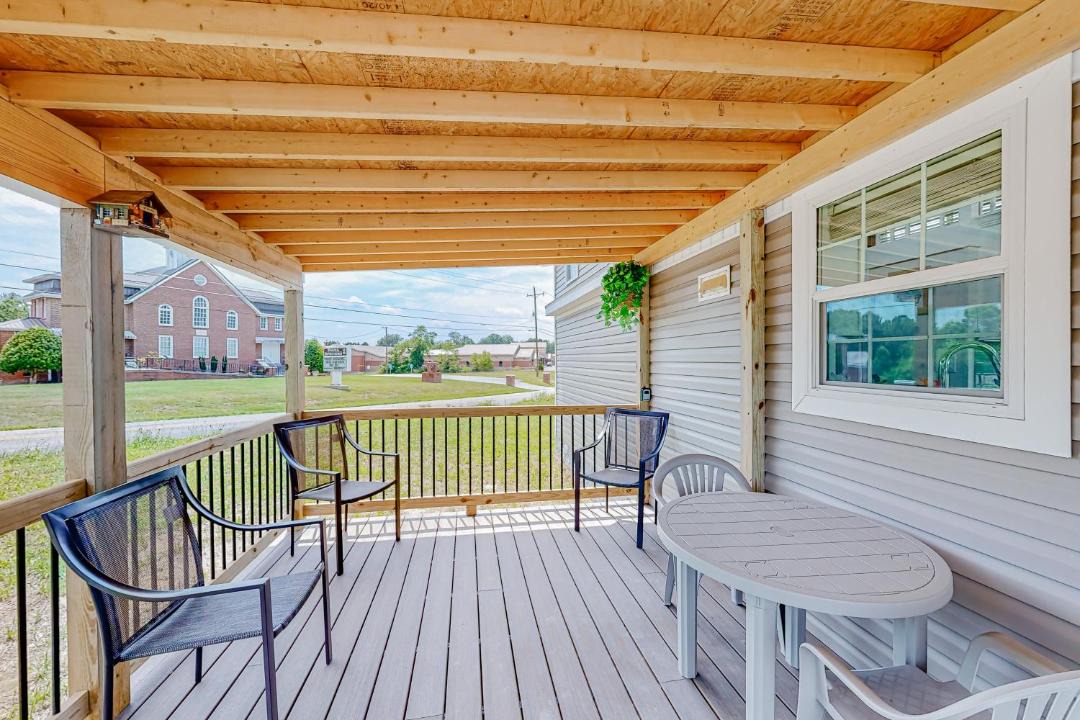 Photo of Patio Balcony in Hendersonville