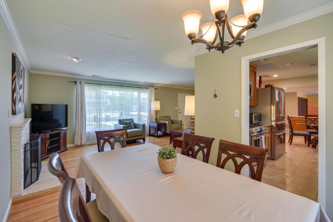 Photo of Livingroom in Campbell