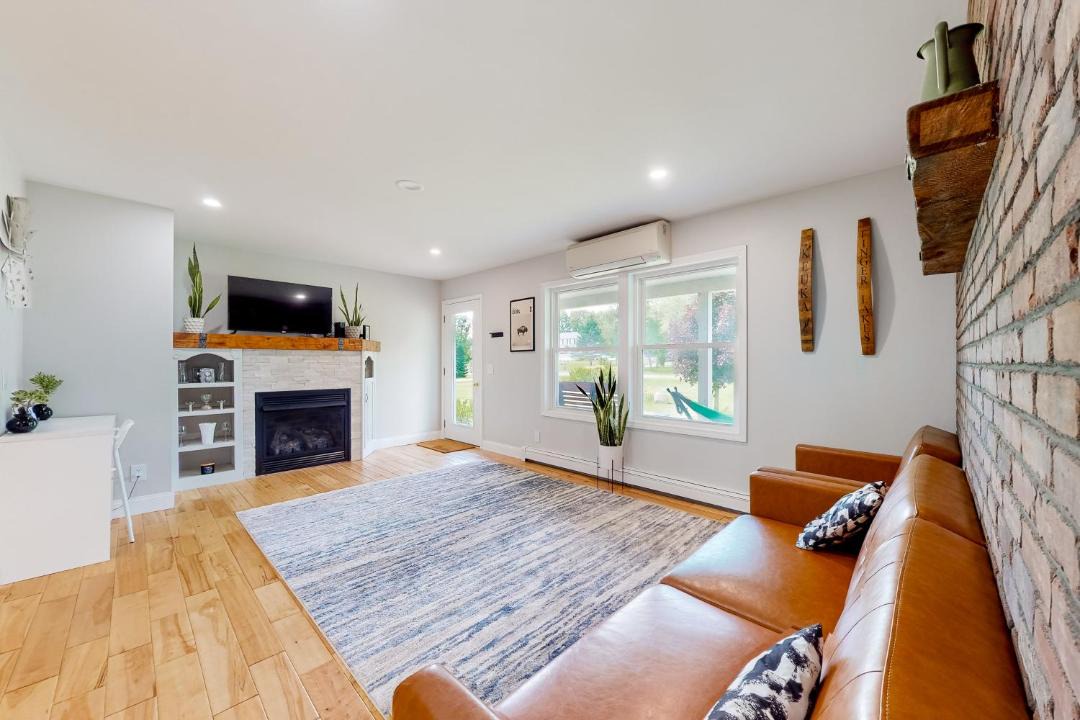 Photo of Livingroom in Penn Yan