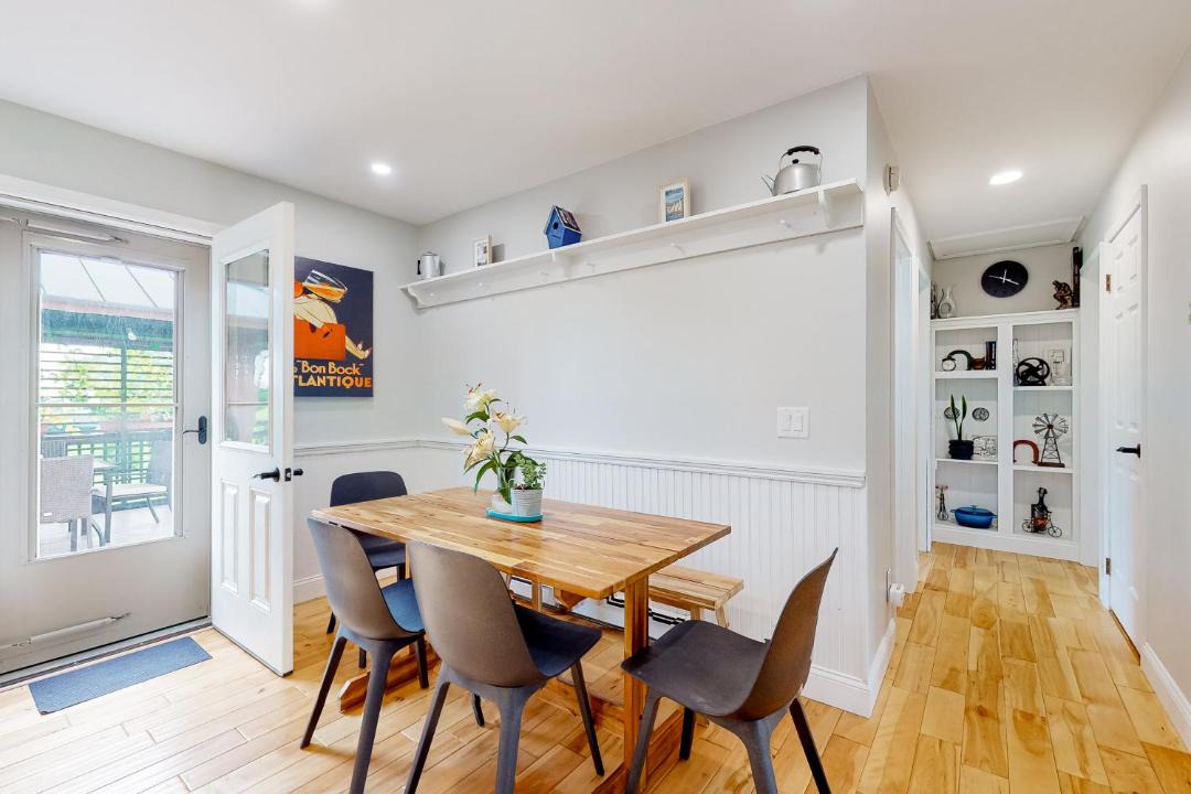 Photo of Livingroom in Penn Yan