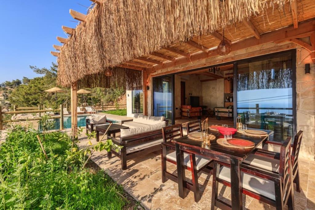 Photo of Patio Balcony in Faralya