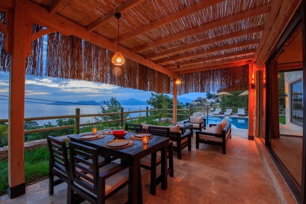 Photo of Patio Balcony in Faralya
