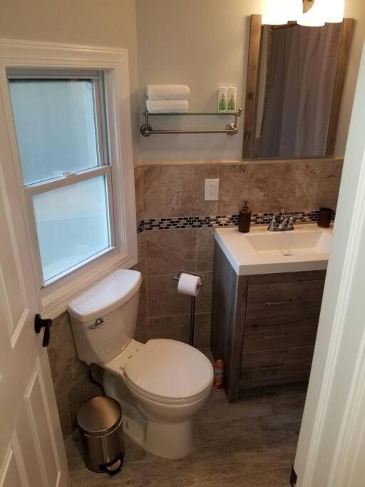 Photo of Bathroom in North Bergen