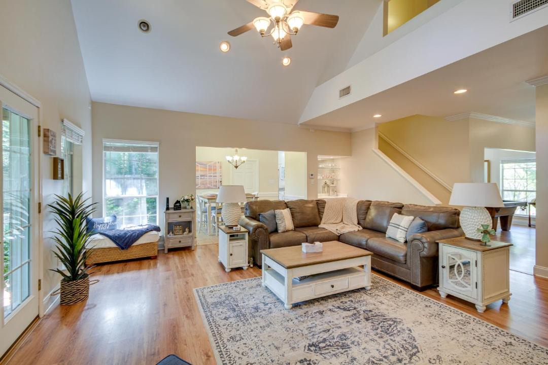 Photo of Livingroom in Diamondhead
