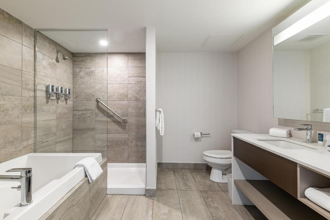 Photo of Bathroom in Desjardins