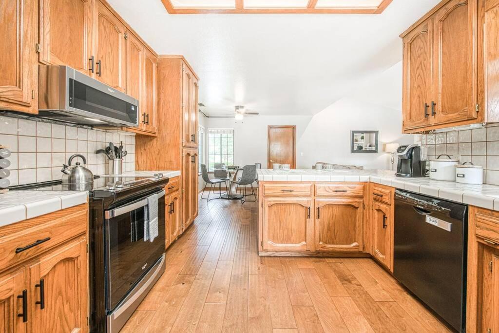 Photo of Kitchen in Raisin