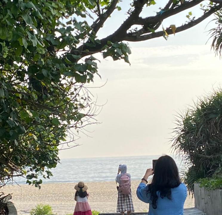 Photo of Human In Picture in Quang Dien