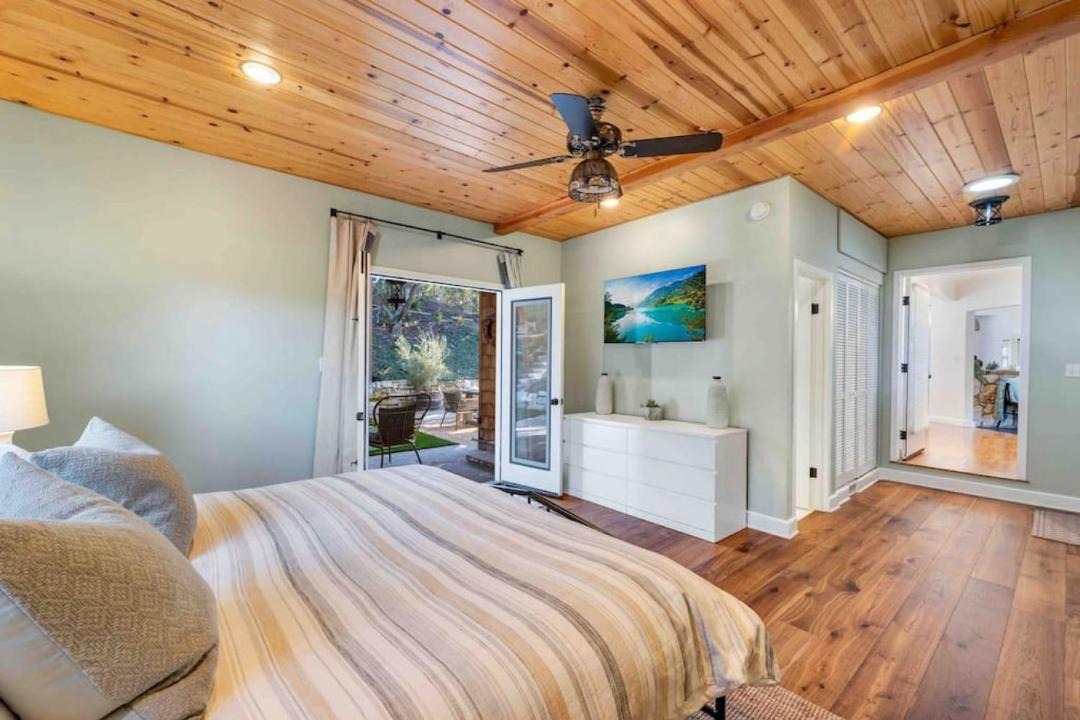 Photo of Bedroom in Thousand Oaks
