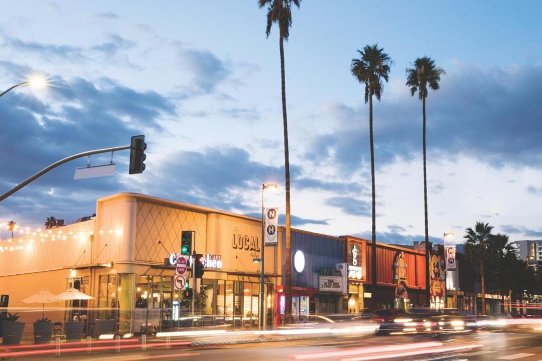 Photo of Others in North Hollywood