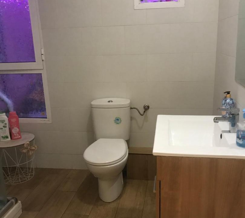 Photo of Bathroom in Extramurs